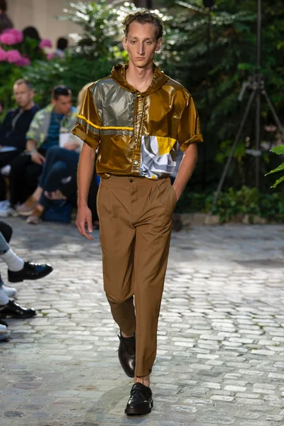 Look 36